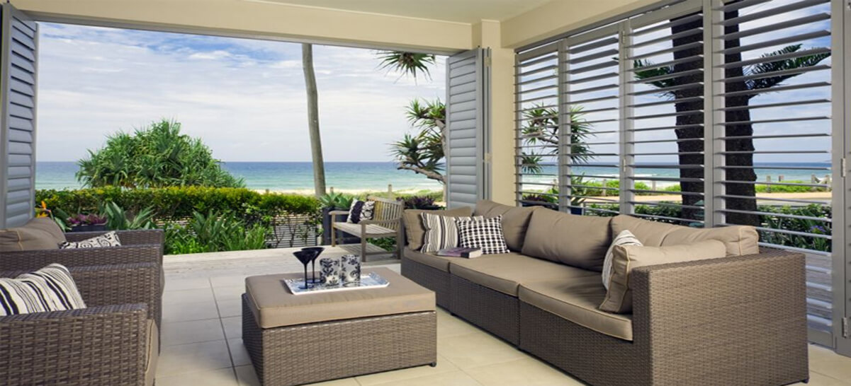 Beachside Outdoor Living with Aluminium Shutters