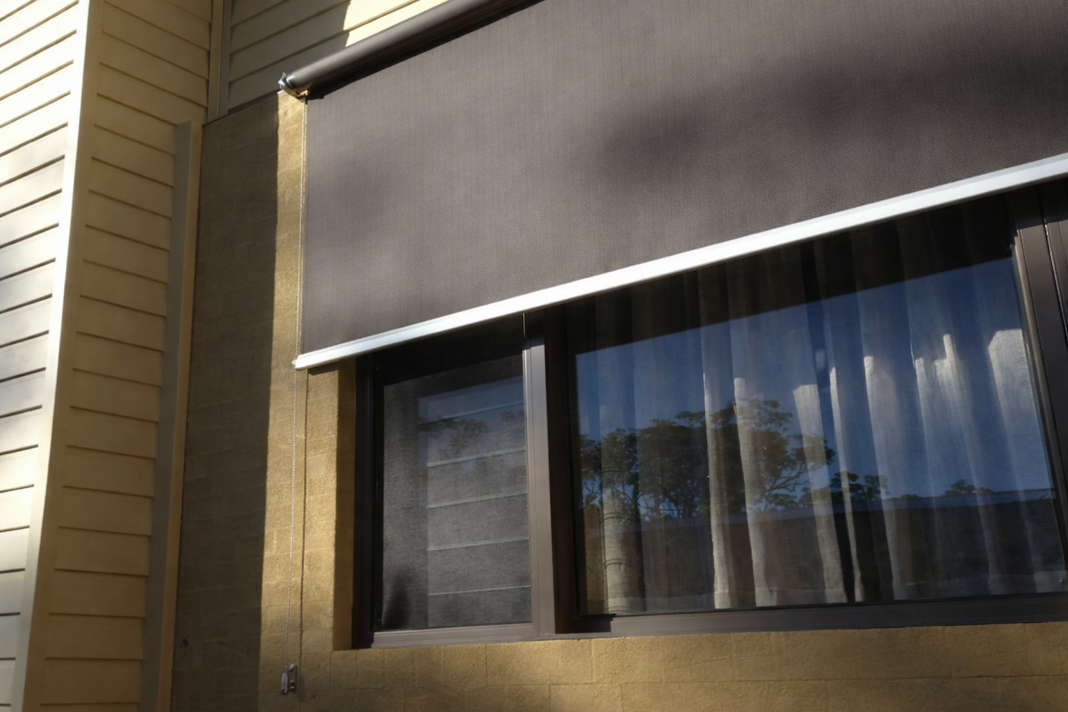 Wire Guide Awnings